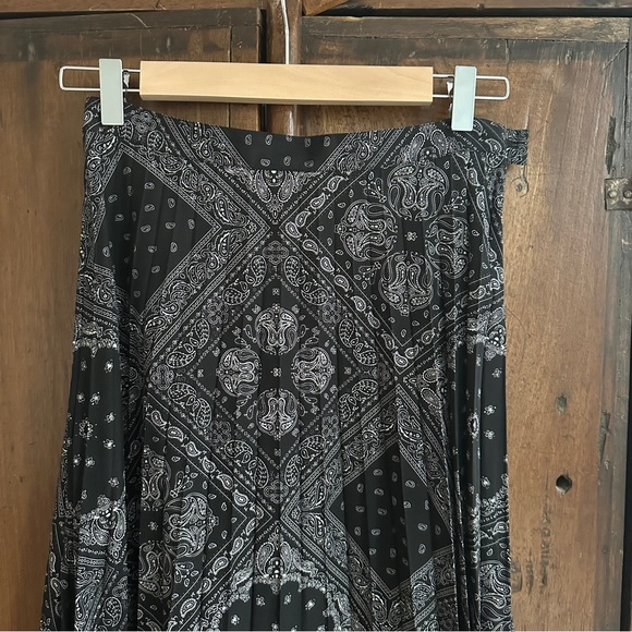 Fung Lan for Opening Ceremony western pleated skirt - Picture 2 of 3